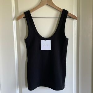 NWT Sold Out NYC Scoop It Up Tank in Black
